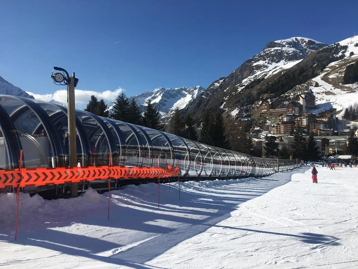 Station Les Deux Alpes, Le Refuge Du Diable, Front De Neige, 4/6 Personnes Apartment France